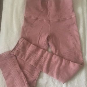 Rose Quartz Avocado Leggings